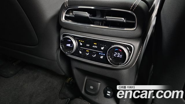 Genesis GV80 2021 — photo 18