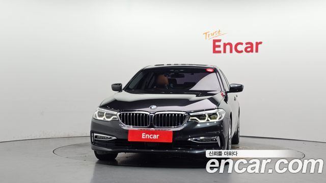 BMW 5-Series 2018 — photo 3