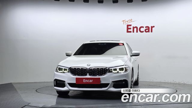 BMW 5-Series 2018 — photo 3