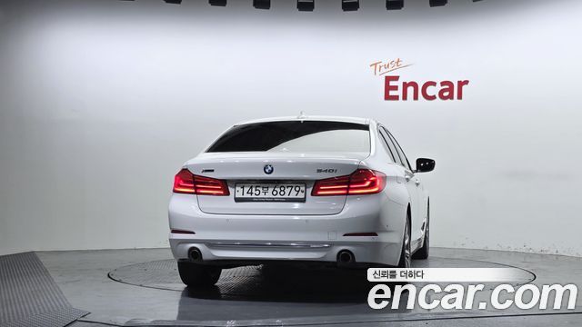 BMW 5-Series 2018 — photo 4