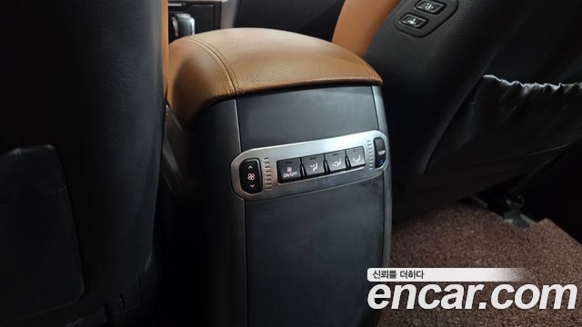 Kia Mohave 2017 — photo 30