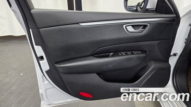 Renault Korea SM6 2017 — photo 14