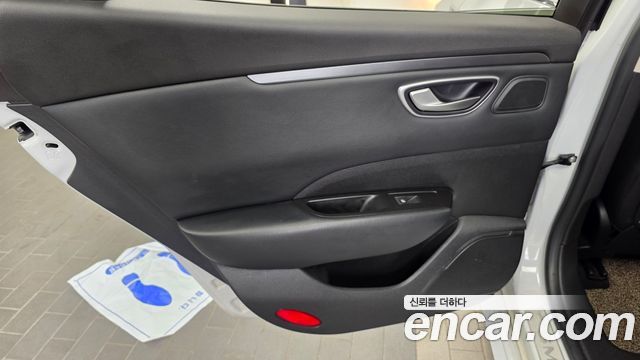 Renault Korea SM6 2017 — photo 15