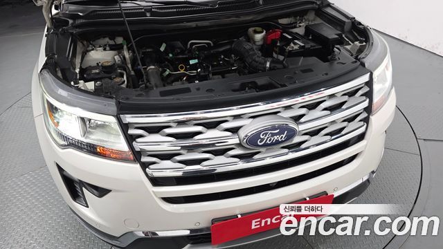 Ford Explorer 2019 — photo 6
