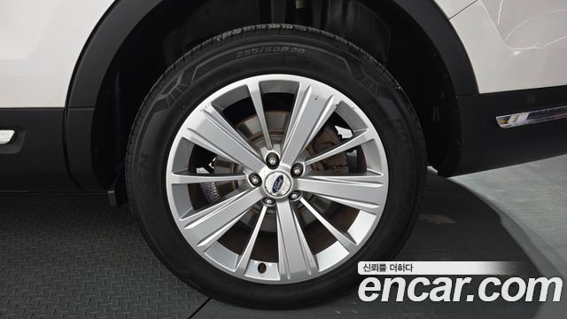 Ford Explorer 2019 — photo 7