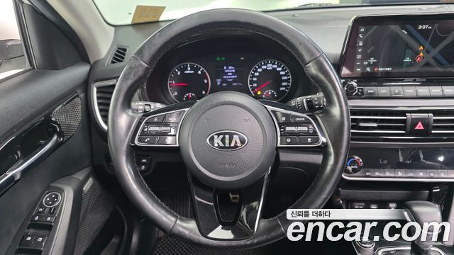 Kia Seltos 2020 — photo 13