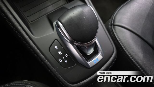 Renault Korea Zoe 2021 — photo 12
