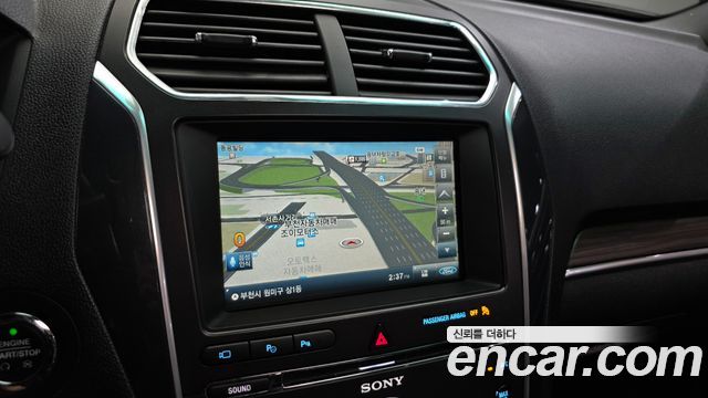 Ford Explorer 2016 — photo 14