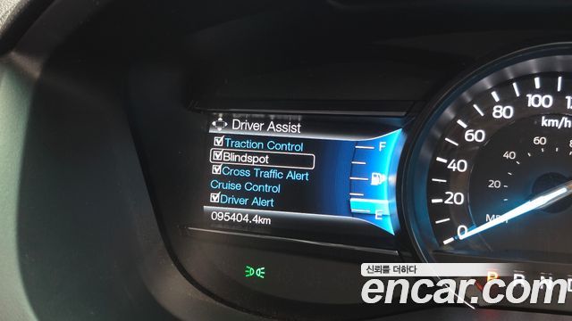 Ford Explorer 2016 — photo 18