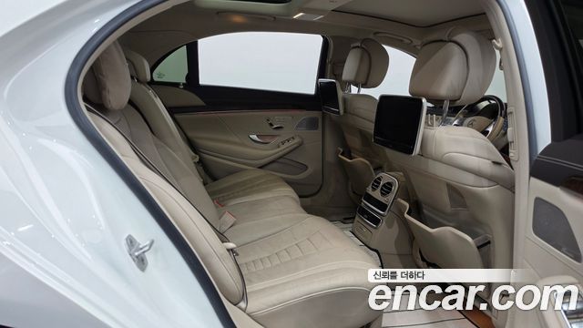 Mercedes-Benz S-Class 2015 — photo 12