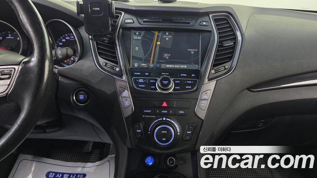 Hyundai Santafe 2013 — photo 23
