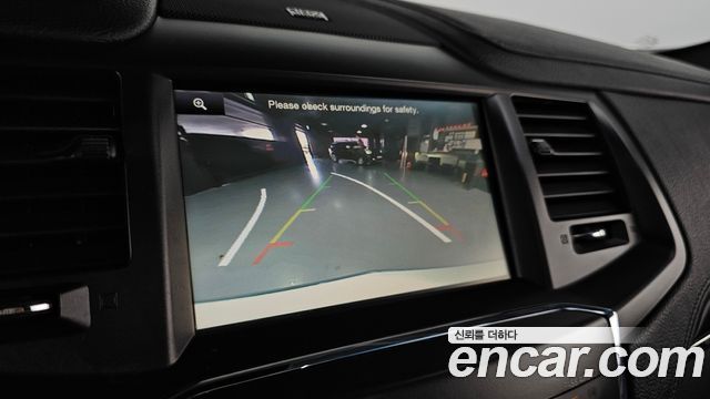 Lincoln MKS 2014 — photo 15