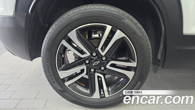 Chevrolet Korea Trailblazer 2022 — photo 5