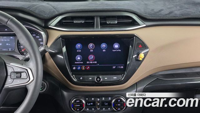 Chevrolet Korea Trailblazer 2022 — photo 14