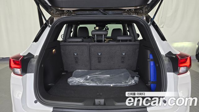 Chevrolet Korea Trailblazer 2022 — photo 20