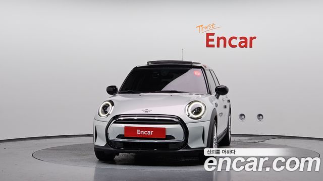 Mini Cooper 2022 — photo 3