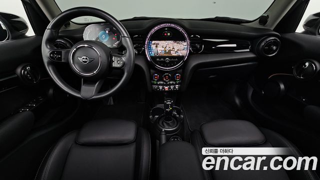 Mini Cooper 2022 — photo 10