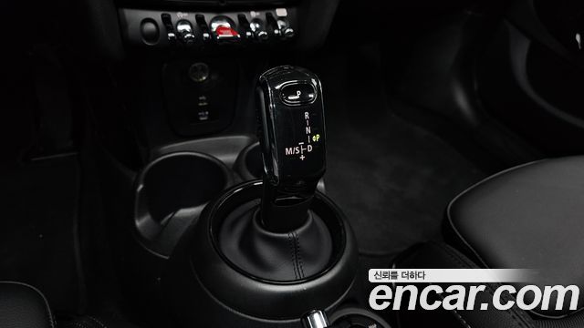 Mini Cooper 2022 — photo 12