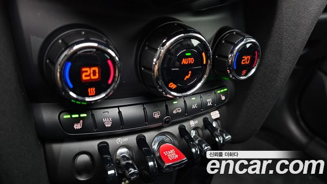 Mini Cooper 2022 — photo 28