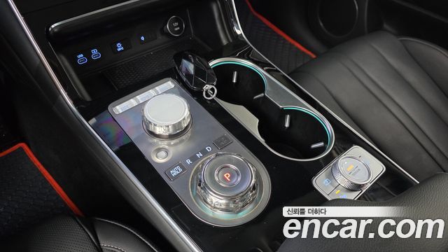 Genesis GV80 2024 — photo 12