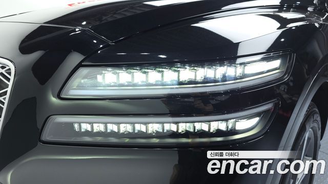 Genesis GV80 2024 — photo 8