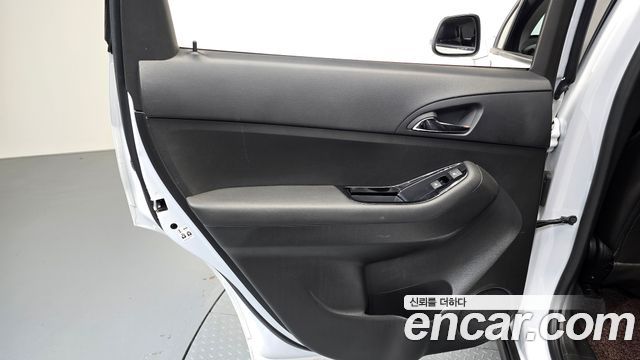 Chevrolet Korea Orlando 2017 — photo 15