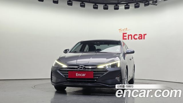 Hyundai AVANTE 2020 — photo 3