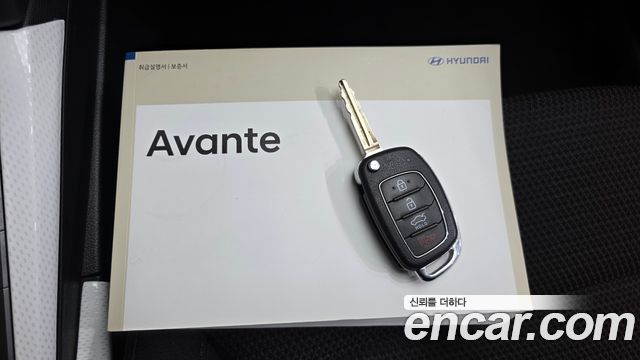Hyundai AVANTE 2020 — photo 19