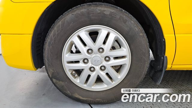 Hyundai Starex 2016 — photo 5