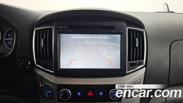 Hyundai Starex 2016 — photo 14