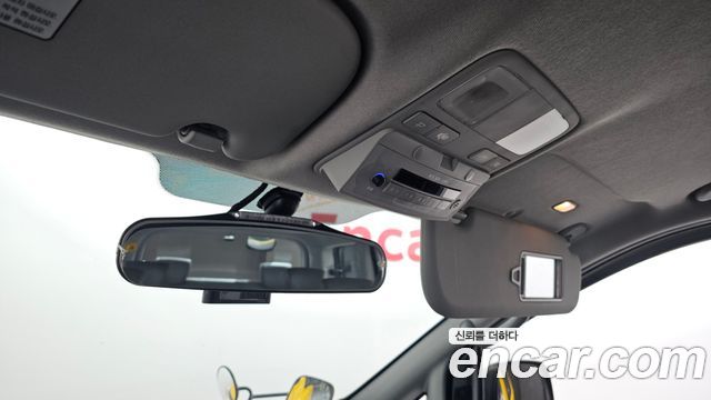 Hyundai Starex 2016 — photo 19