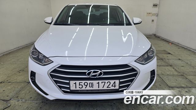 Hyundai AVANTE 2018 — photo 2