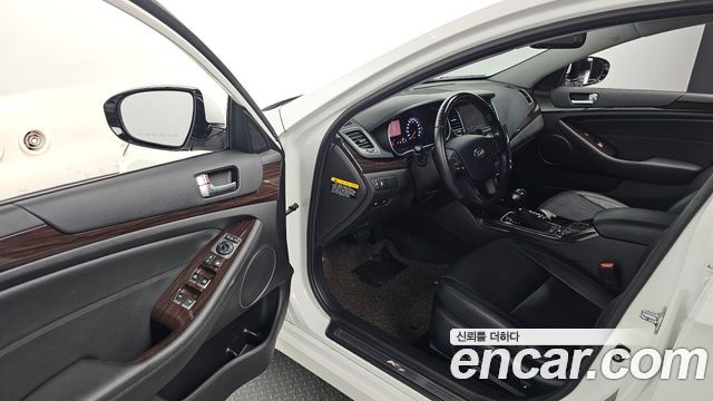 Kia K7 2015 — photo 13