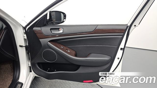 Kia K7 2015 — photo 14