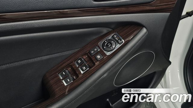 Kia K7 2015 — photo 23