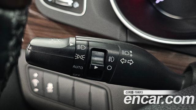 Kia K7 2015 — photo 25