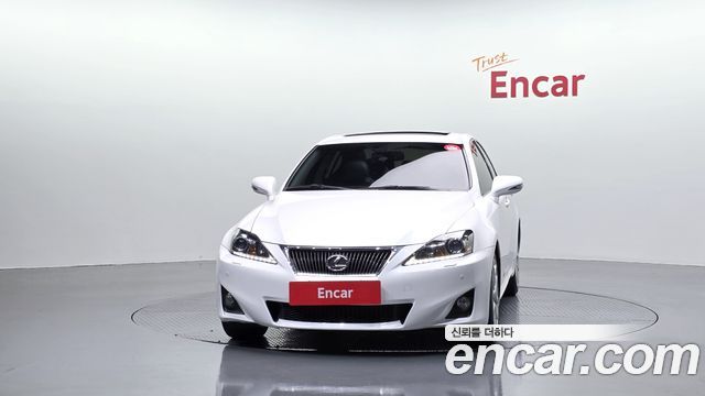 Lexus IS 2012 — photo 3