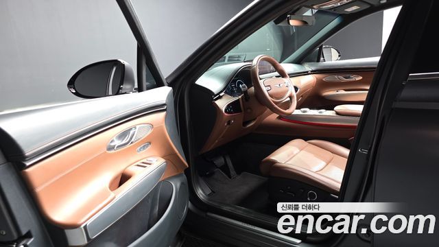 Genesis GV70 2021 — photo 13