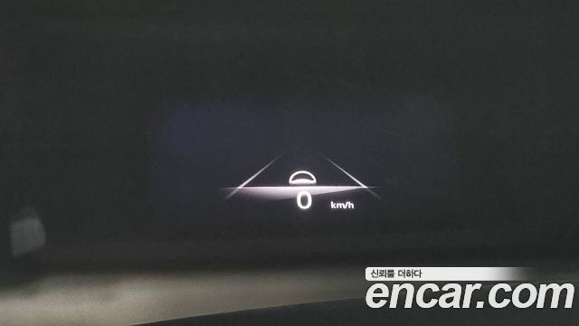 Genesis GV70 2021 — photo 23