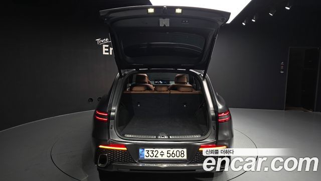 Genesis GV70 2021 — photo 26