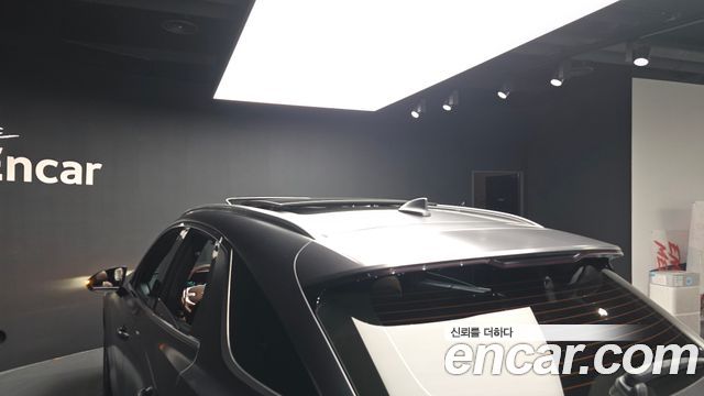 Genesis GV70 2021 — photo 43
