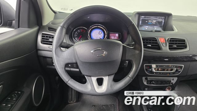 Renault Korea SM3 2015 — photo 19