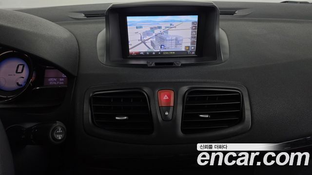 Renault Korea SM3 2015 — photo 20