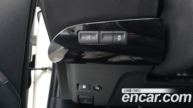 Toyota Prius 2016 — photo 27