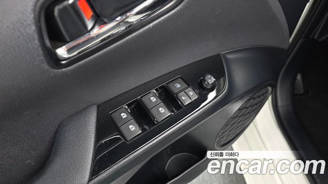 Toyota Prius 2016 — photo 28