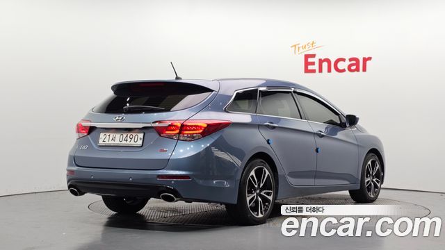 Hyundai i40 2017 — photo 2