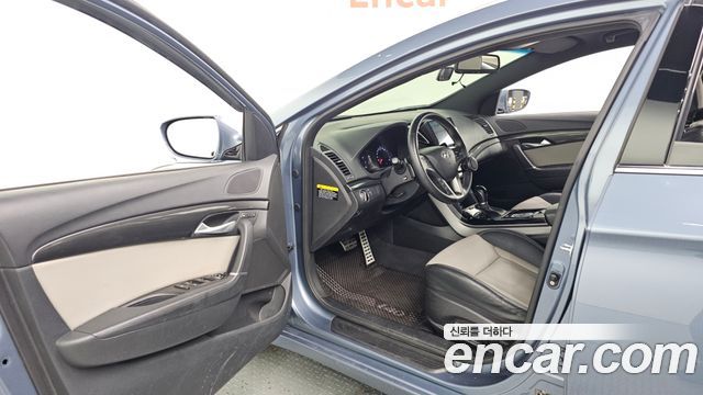 Hyundai i40 2017 — photo 10