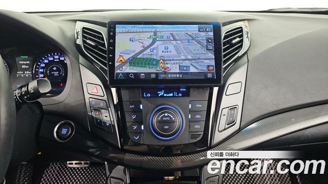 Hyundai i40 2017 — photo 14