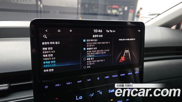 Hyundai Staria 2022 — photo 22