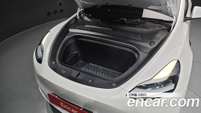 Tesla Model Y 2023 — photo 6